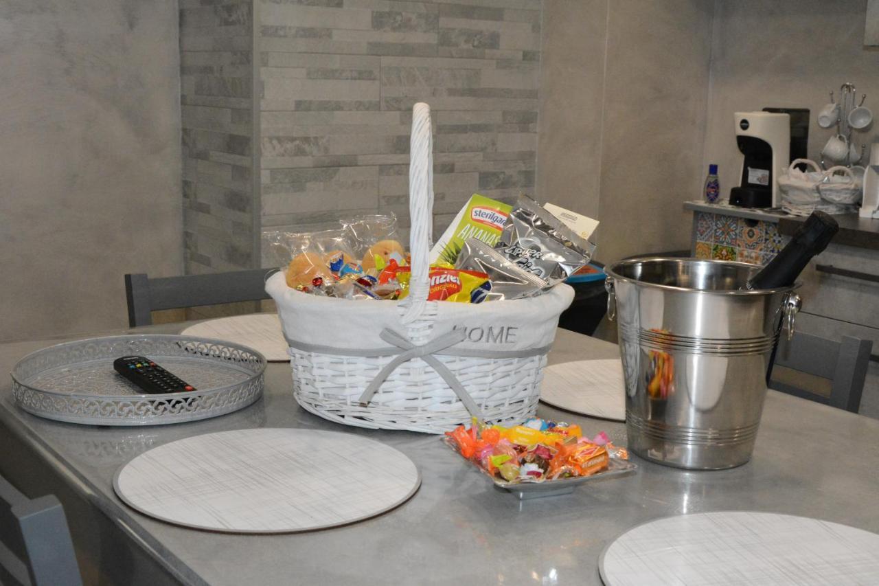 Aitho Apartment 43 Katanya Dış mekan fotoğraf